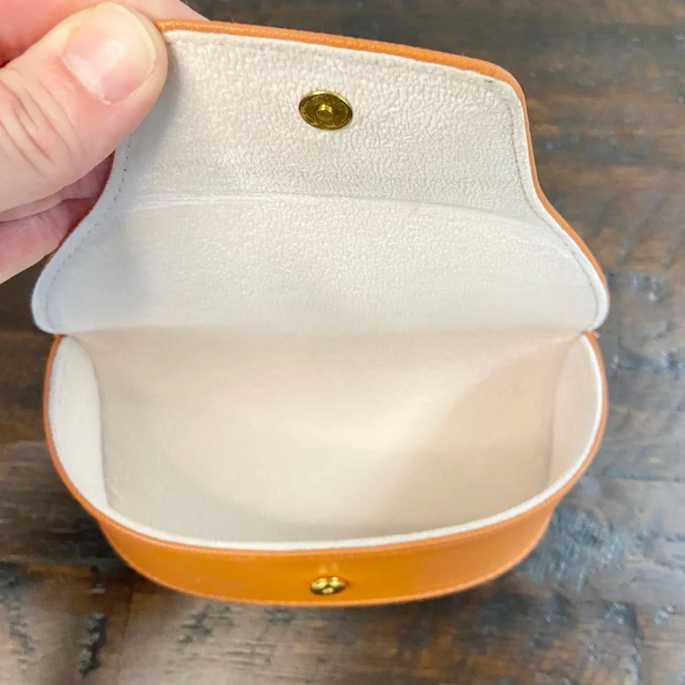 Tory Burch pre owned